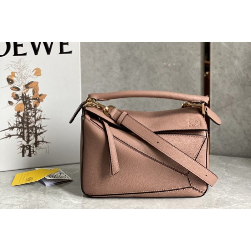 Loewe Small Puzzle bag in pink classic calfskin