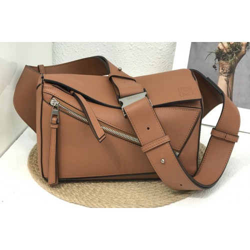 Loewe Small Puzzle Bumbag in Tan classic calfskin