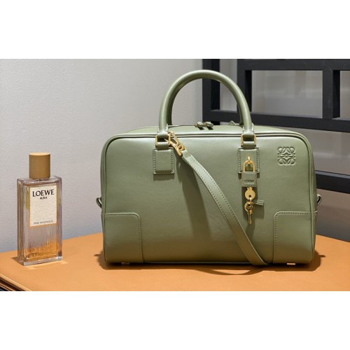Loewe Amazona 28 bag in Green nappa calfskin Loewe Amazona 28 bag in Green nappa calfskin