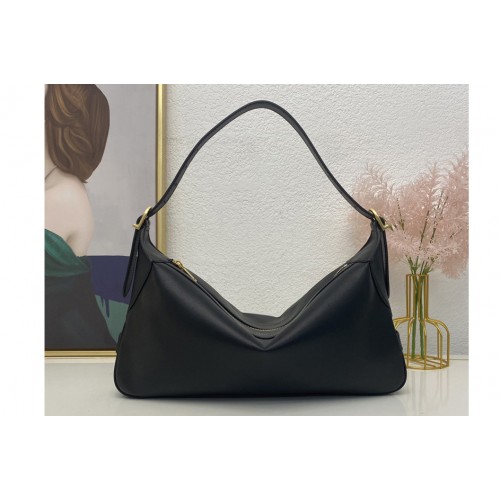 Celine MEDIUM ROMY IN Black SUPPLE CALFSKIN Celine MEDIUM ROMY IN Black SUPPLE CALFSKIN