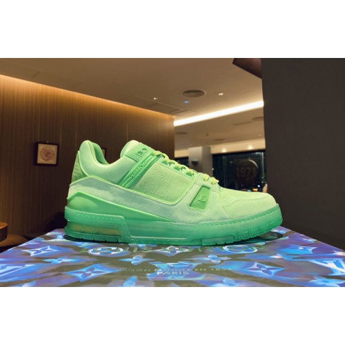 Louis Vuitton 1A8KDA Trainer sneaker in Green Monogram denim