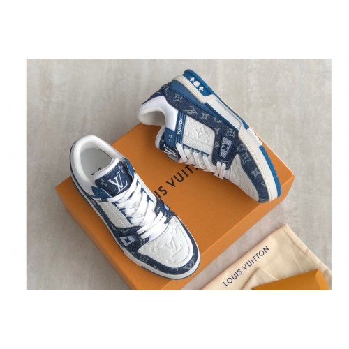 Louis Vuitton 1A9JGR Trainer sneaker on Blue Monogram denim and Monogram-embossed grained calf leather Louis Vuitton 1A9JGR Trainer sneaker on Blue Monogram denim and Monogram-embossed grained calf leather