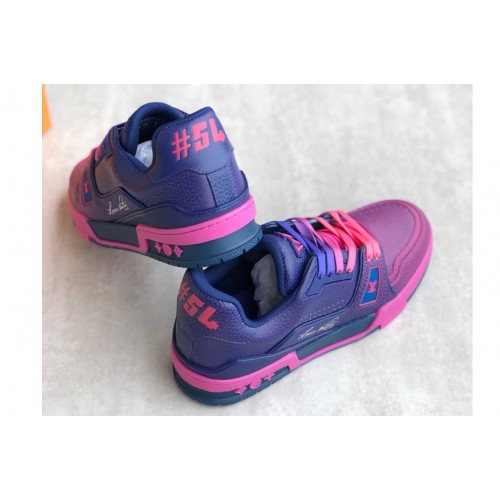 Louis Vuitton 1A9TSA Trainer sneaker in Pink Grained calf leather