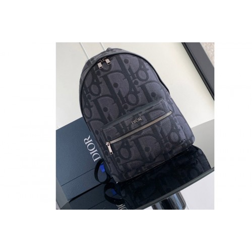 Christian Dior Small Rider Backpack in Black Maxi Dior Oblique Jacquard Christian Dior Small Rider Backpack in Black Maxi Dior Oblique Jacquard