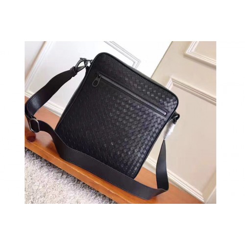 Bottega Veneta messenger bag IN Black Intrecciato calf leather