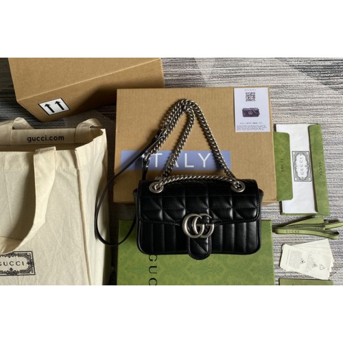 Gucci Marmont mini matelasse shoulder bag in Black matelasse leather Gucci Marmont mini matelasse shoulder bag in Black matelasse leather