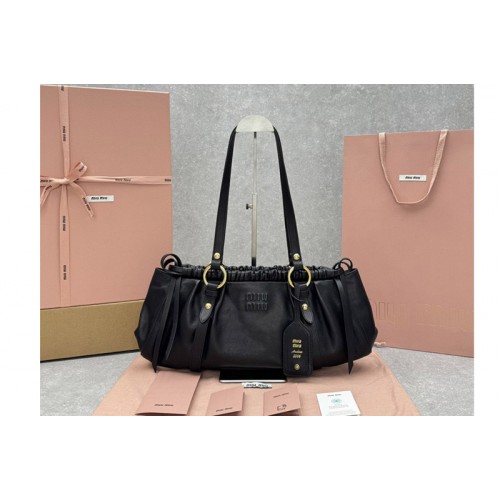 Miu Miu the pouch bag in Black Leather Miu Miu the pouch bag in Black Leather