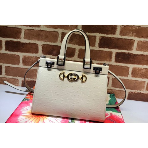 Gucci Zumi grainy leather small top handle bag in White Grainy leather Gucci Zumi grainy leather small top handle bag in White Grainy leather