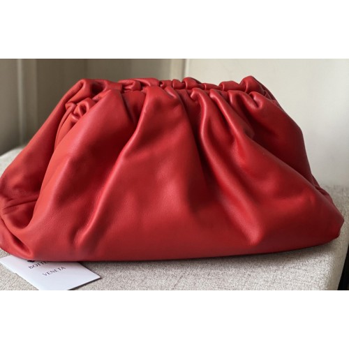 Bottega Veneta pouch bag Soft oversize clutch in Red Nappa leather Bottega Veneta pouch bag Soft oversize clutch in Red Nappa leather