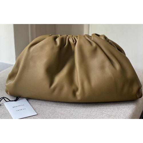 Bottega Veneta pouch bag Soft oversize clutch in Khaki Nappa leather Bottega Veneta pouch bag Soft oversize clutch in Khaki Nappa leather