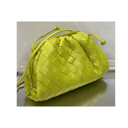 Bottega Veneta Mini Pouch in Green Nappa leather