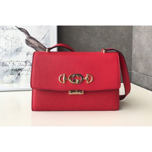 Gucci Zumi grainy leather small shoulder bag in Red grainy leather Gucci Zumi grainy leather small shoulder bag in Red grainy leather