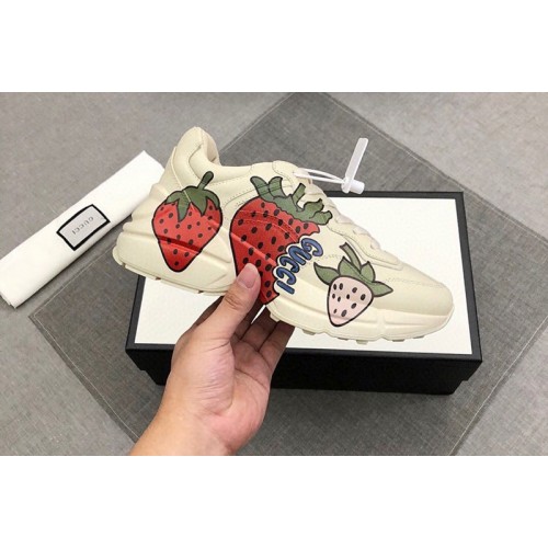 Mens and Womens Gucci Rhyton sneaker with Gucci Strawberry Mens and Womens Gucci Rhyton sneaker with Gucci Strawberry