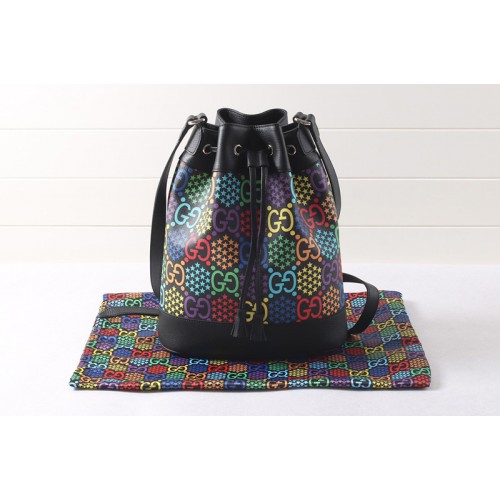 Gucci Psychedelic bucket bag in Psychedelic Supreme canvas