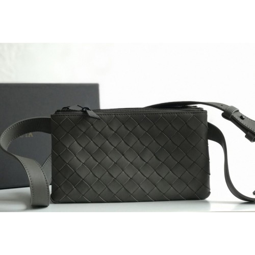 Bottega Veneta BV Mini messenger bag In Gray classic woven nappa leather