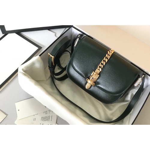 Gucci Sylvie 1969 mini shoulder bag in Green textured leather