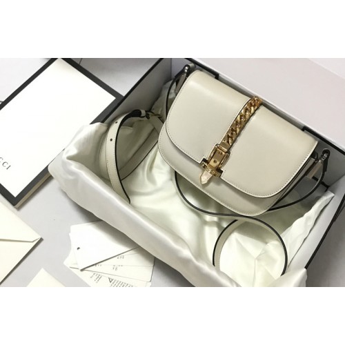Gucci Sylvie 1969 mini shoulder bag in White textured leather