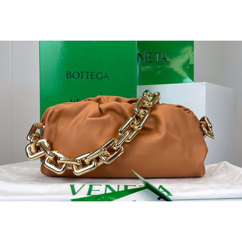 Bottega Veneta Chain Pouch Shoulder Bag in Tan Lambskin Leather With Gold Chain