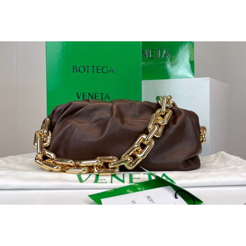 Bottega Veneta Chain Pouch Shoulder Bag in Wine Lambskin Leather With Gold Chain