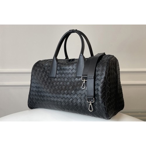 Bottega Veneta Duffle Travel Bag in Black Intrecciato Nappa leather Bottega Veneta Duffle Travel Bag in Black Intrecciato Nappa leather