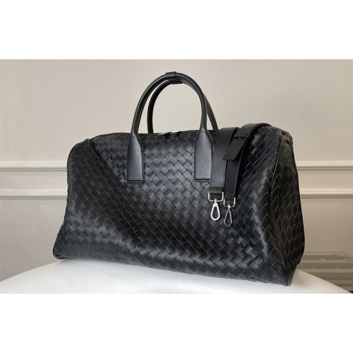 Bottega Veneta Duffle Travel Bag in Black Intrecciato Nappa leather