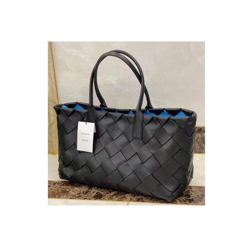 Bottega Veneta Tote Bag in Black Blue Intrecciato Nappa leather