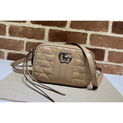 Gucci Marmont mini shoulder bag in Beige matelasse leather Gucci Marmont mini shoulder bag in Beige matelasse leather