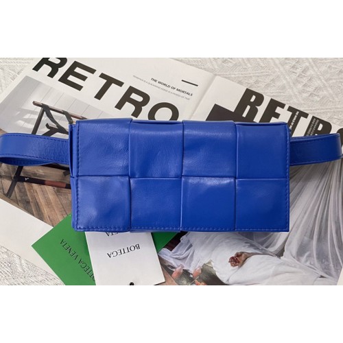 Bottega Veneta Mini Cassette Belt bag in Blue Intrecciato Paper Calf leather