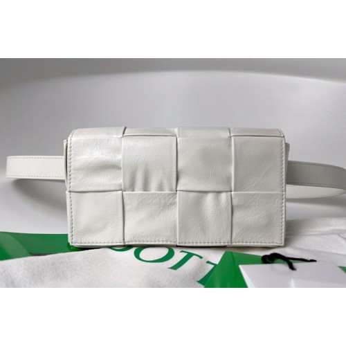 Bottega Veneta Mini Cassette Belt bag in White Intrecciato Paper Calf leather Bottega Veneta Mini Cassette Belt bag in White Intrecciato Paper Calf leather