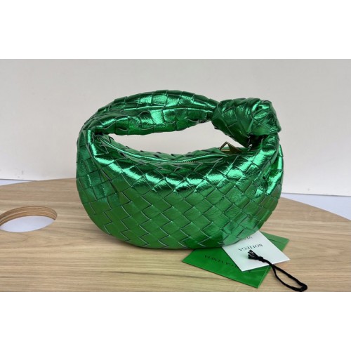 Bottega Veneta Mini Jodie boho bag in Green Intrecciato Nappa leather
