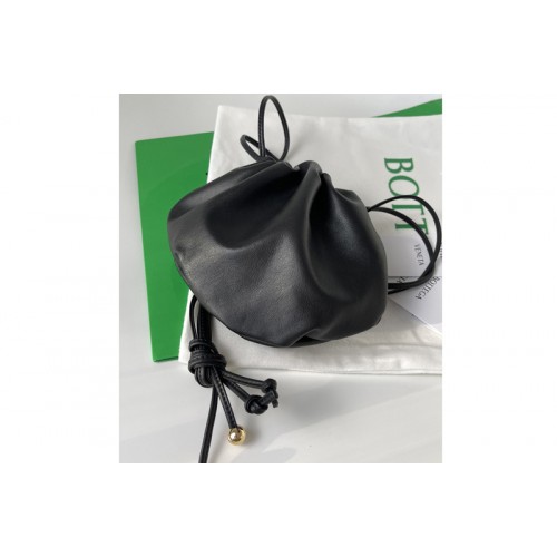 Bottega Veneta Mini Bulb shoulder bag in Black Nappa leather