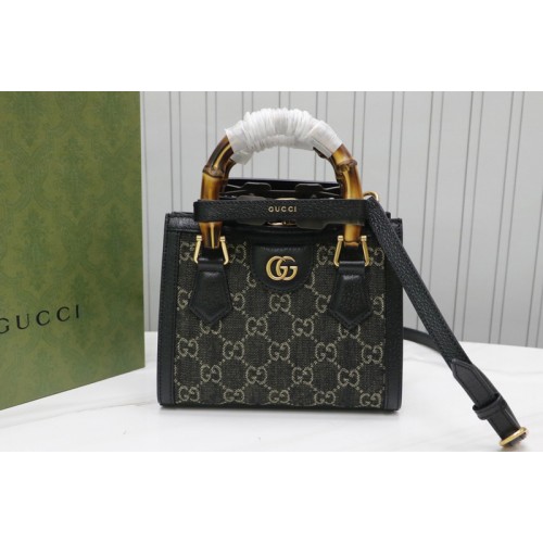 Gucci Diana jumbo mini tote bag in Black and ivory denim jacquard Gucci Diana jumbo mini tote bag in Black and ivory denim jacquard