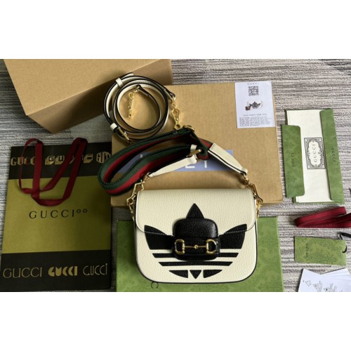 Gucci adidas x Gucci Horsebit 1955 mini bag in White and Black leather Gucci adidas x Gucci Horsebit 1955 mini bag in White and Black leather