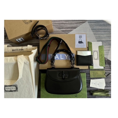Gucci Small top handle bag with Bamboo in Black leather Gucci Small top handle bag with Bamboo in Black leather