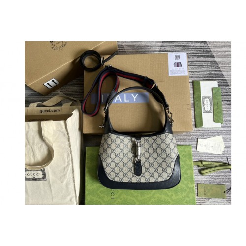 Gucci Jackie 1961 small shoulder bag in Beige and blue Supreme canvas Gucci Jackie 1961 small shoulder bag in Beige and blue Supreme canvas