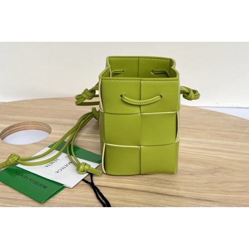 Bottega Veneta Cassette Mini intreccio leather cross-body bucket bag in Kiwi Leather Bottega Veneta Cassette Mini intreccio leather cross-body bucket bag in Kiwi Leather