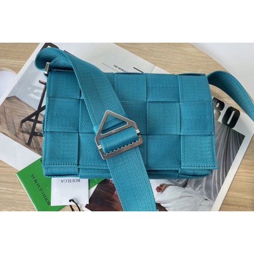 Bottega Veneta Small intreccio webbings cross-body bag in Blue Webbings