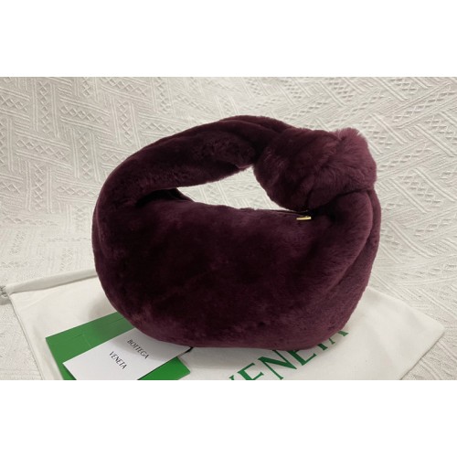 Bottega Veneta Mini jodie Bag in Burgundy Suede