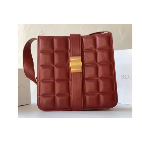 Bottega Veneta padded marie bag in Bordeaux Calfskin Leather Bottega Veneta padded marie bag in Bordeaux Calfskin Leather