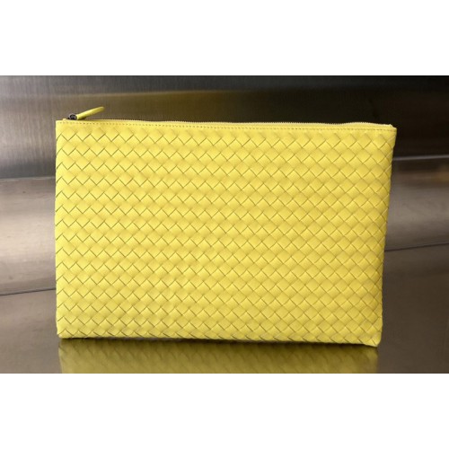 Bottega Veneta Pouch Bag in Yellow Leather