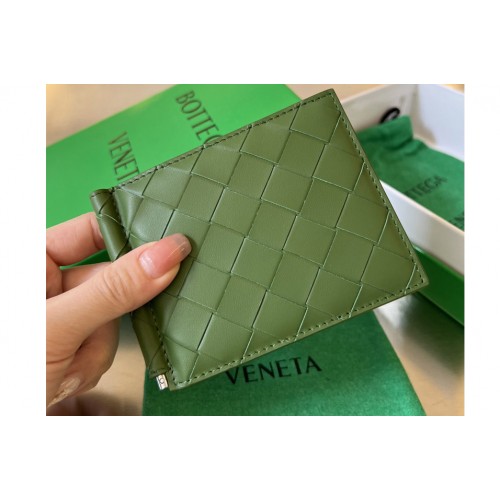 Bottega Veneta Intrecciato Bill Clip Wallet in Green Leather Bottega Veneta Intrecciato Bill Clip Wallet in Green Leather