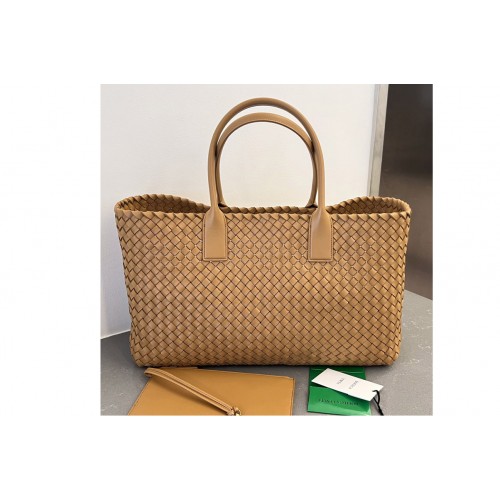 Bottega Veneta Large Cabat tote bag in Tan intrecciato leather Bottega Veneta Large Cabat tote bag in Tan intrecciato leather