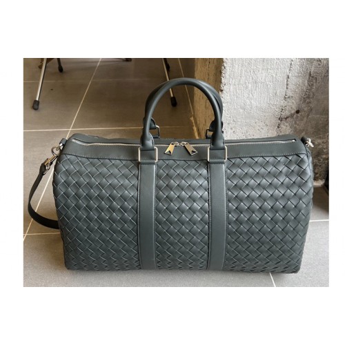 Bottega Veneta Large Intrecciato Duffle Bag in Gray Leather