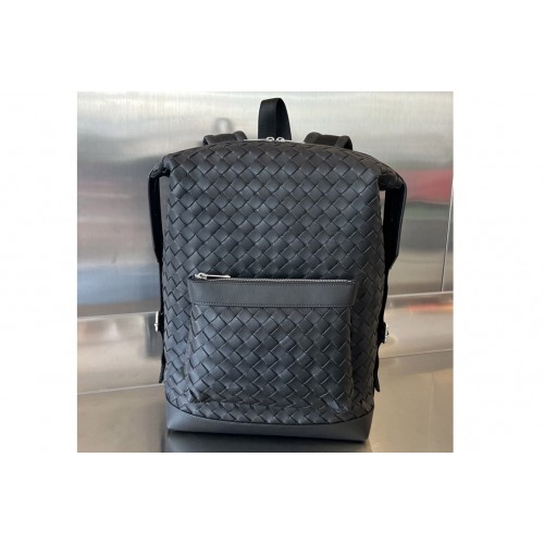 Bottega Veneta Small Intrecciato Backpack in Black leather Bottega Veneta Small Intrecciato Backpack in Black leather