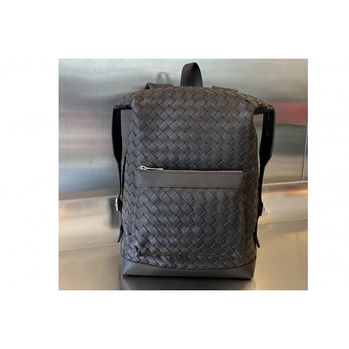 Bottega Veneta Small Intrecciato Backpack in Dark Brown leather