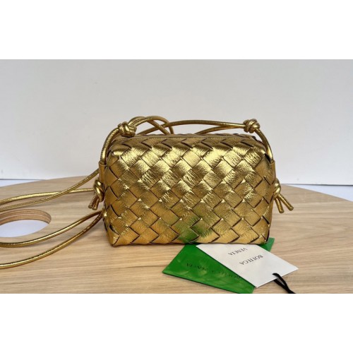 Bottega Veneta Mini Loop intrecciato leather crossbody bag in Gold Leather Bottega Veneta Mini Loop intrecciato leather crossbody bag in Gold Leather