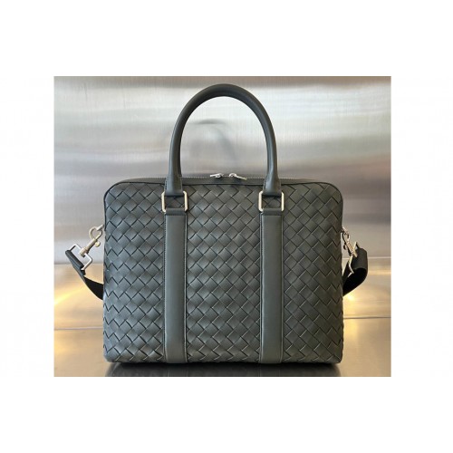 Bottega Veneta Slim Intrecciato Briefcase Bag in Dark Green Leather
