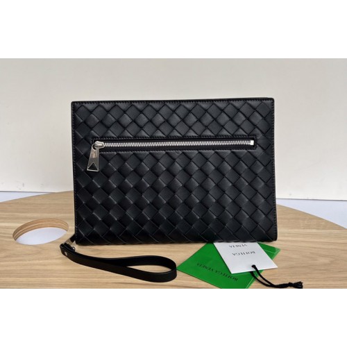 Bottega Veneta Small intrecciato leather document case in Black intrecciato