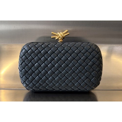 Bottega Veneta Knot Clutch Bag in Navy Blue Leather