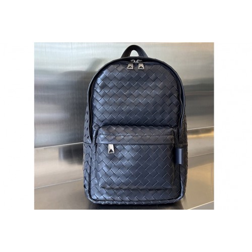 Bottega Veneta Small Intrecciato Backpack In Navy Blue Leather